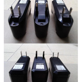  Multi-function battery charger 18650 Li-ion battery holder  UD09086